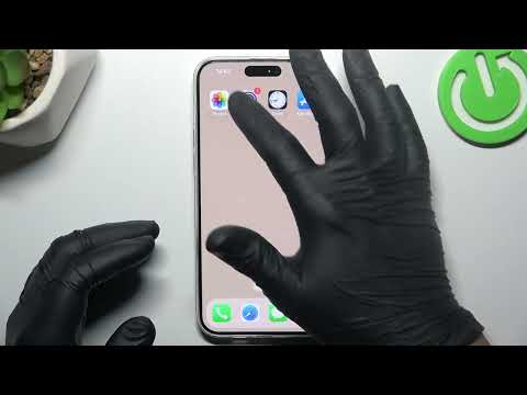 How to Manage Front Camera Mirror Effect on iPhone 15 Pro Max?