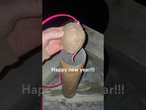 Homemade 3” ballshell, giant willow to purple, happy new year!! #fireworks #pyro  #pyrotechnics