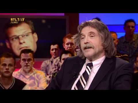 Voetbal International 15-04-11 - Wilfred Genee valt Johan Derksen weer lastig met Mommers