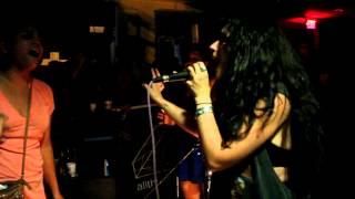 Alex Winston - Choice notes