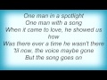 Barry Manilow - One Man In A Spotlight Lyrics_1