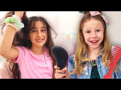 ناستيا تعلم صديقتها المدرسة كيفية تعتني بنفسها هنا hana