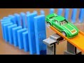 Dominoes Vs Hot Wheels W RaceGrooves