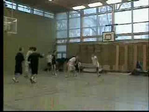 Hoops Starz 2k5 Winter Tour  Budapest