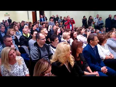 Pasowanie pierwszaków w Otyniu (1)