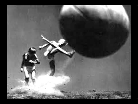 Sans Secours - The Station