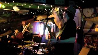 Mike Imbasciani Blues Jammin' with Bryan Lee and the Blues Power Band "Cross Cut Saw"