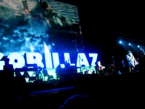 Gorillaz Live 19/12/10 - Cloud of Unknowing (feat Bobby Womack)