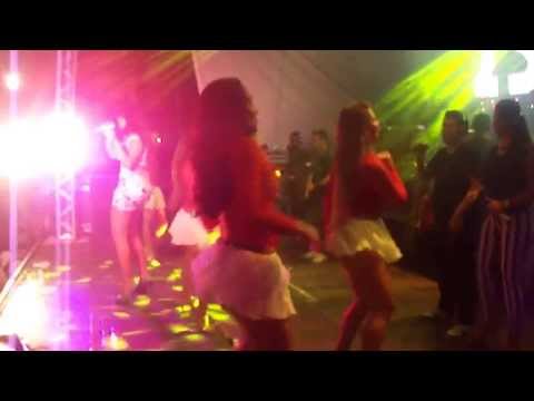 Dany Cavaleiros   Balança Empinadinha)