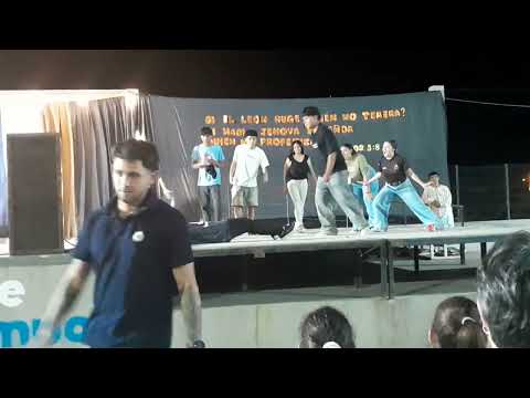 Obra de teatro el mago en chaco hermoso campo