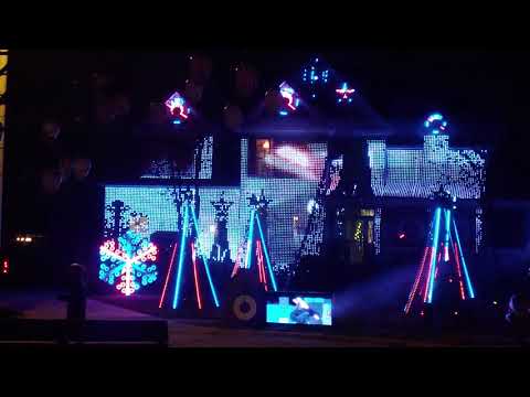 Star wars theme christmas lights in Chesapeake, Va thanks to the Pugh Family