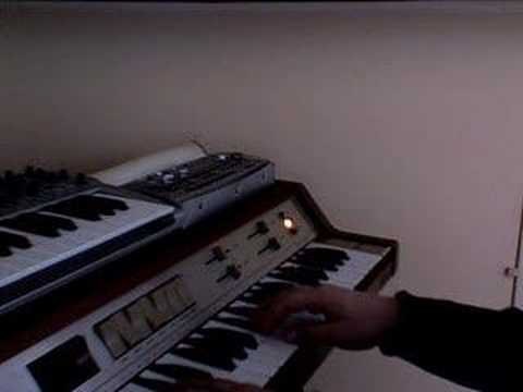 Mike Oldfield - Incantation pt. 2 on a Philicorda organ