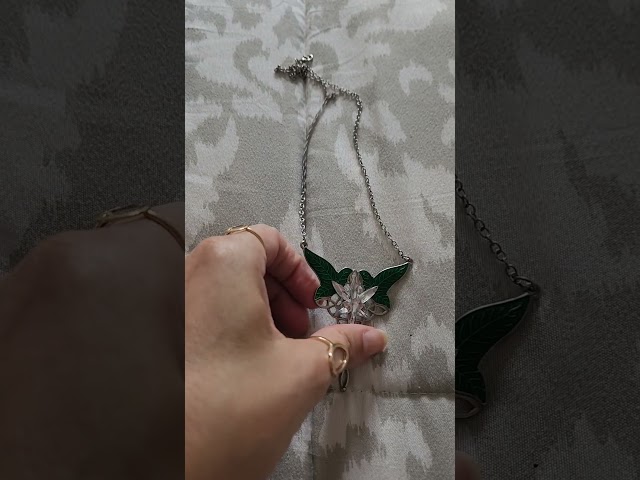 Vídeo relacionado con Bauqoo Collar Anillo Colgante El Señor de los Anillos Gadget Único Anillo de Poder Color Dorado Idea de Regalo Magia Fantasy Cosplay