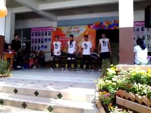 140818 B.2-Seat Cover BTS + No more Dream + concept + Boy in luv @Strisuksa school Roi-et