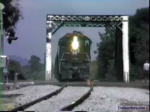 Classic Railroad Series 988 - SP 1985, Last Run of The Commute Suburban Coaches Part 2 of 3.