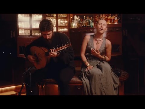 Elyanna - Asabaka Eshq (Acoustic Version) | اليانا - أصابك عشق