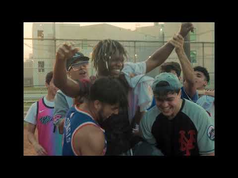 4TUNAT - FEEL LIKE ME [OFFICIAL MUSIC VIDEO]