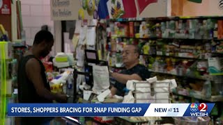 Download lagu Central Florida store owners fear impact of government shutdown on SNAP benefits mp3