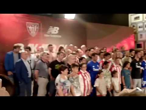 Acto de presentación de las camisetas del Athletic 17/18