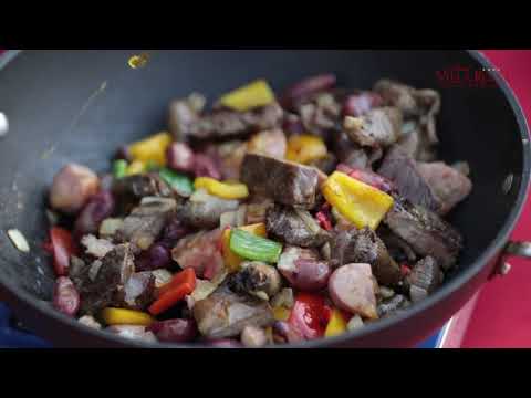 Entrevero de Carnes de Churrasco e Pinhão