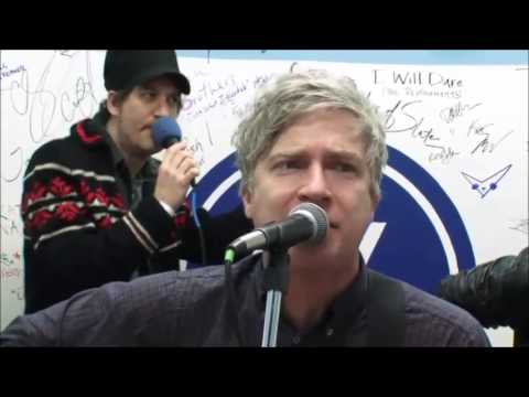 Nada Surf  - Bizarre Love Triangle (New Order cover)
