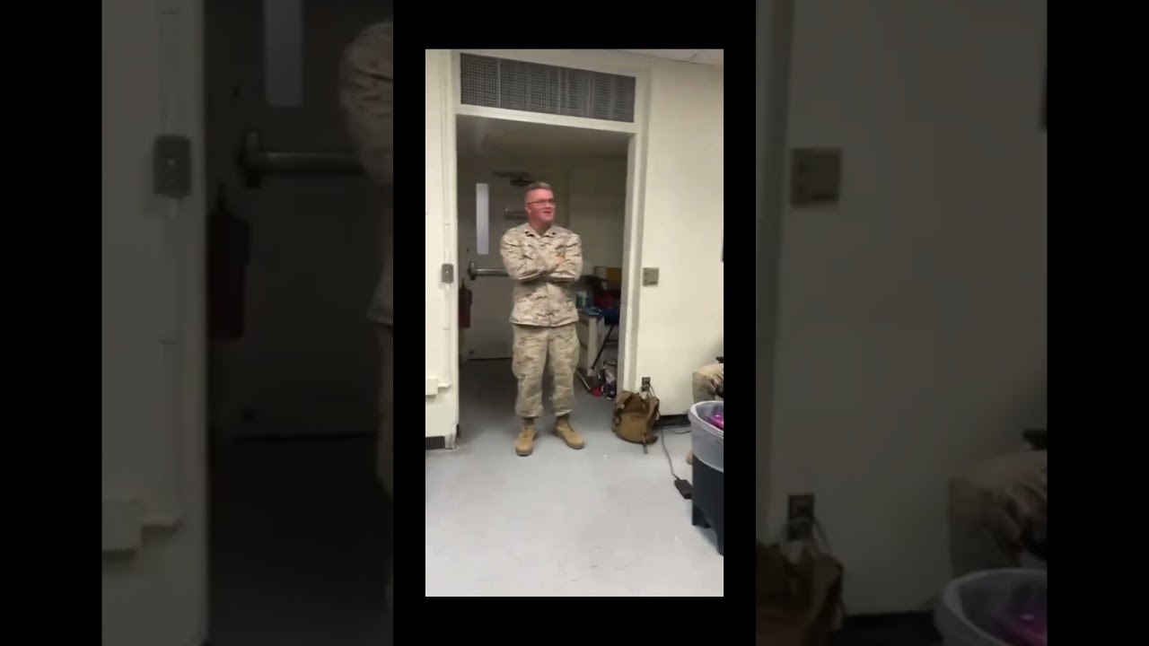 He didn’t see him in the background 🤣 #usmc #marines