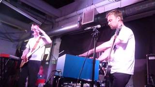 Tom Vek 02 Pushing Your Luck (Rough Trade East London 10/06/2014)