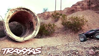 Traxxas Nitro Revo 1:8 s BlueTooth RTR modré