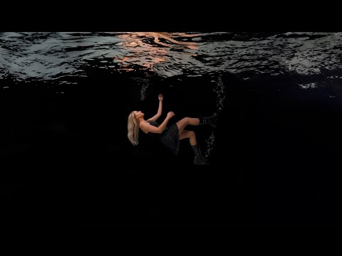 Lauren Presley - Hanging In The Balance (Official Lyric Video)