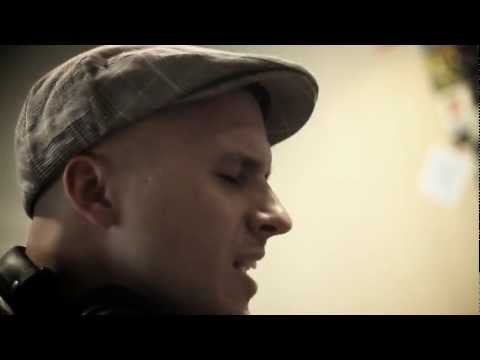 Milow - Little in the Middle (Official Unplugged)