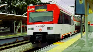 🚉 RENFE 450 departing MÉNDEZ ÁLVARO (Cercanías Madrid)