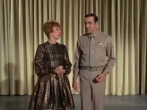 #JimNabors & #CarolBurnett Singing A Medly - #GomerPyle #CarolBurnettShow