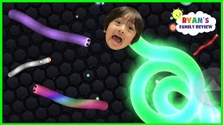 Let&#39;s Play Mega Fun Slither io Game with Ryan&#39;s Family Review