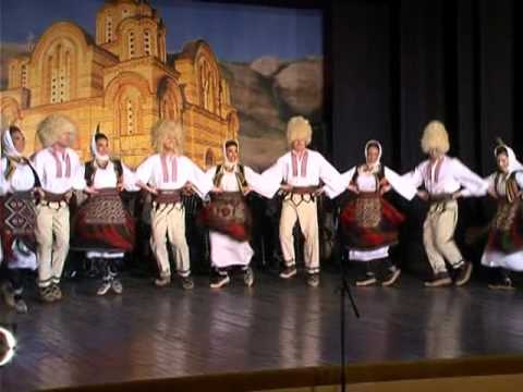 Ansambl Kolo Splet vlaskih igara 2011