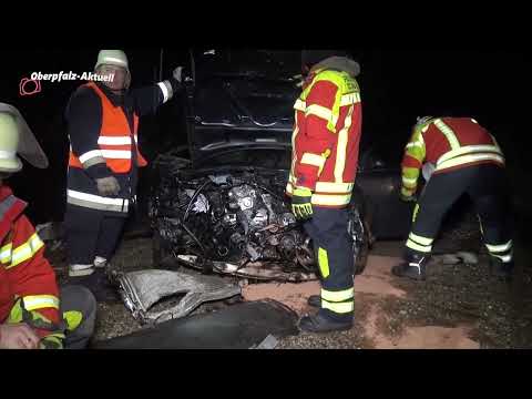 Abflug endet in schwerem Verkehrsunfall