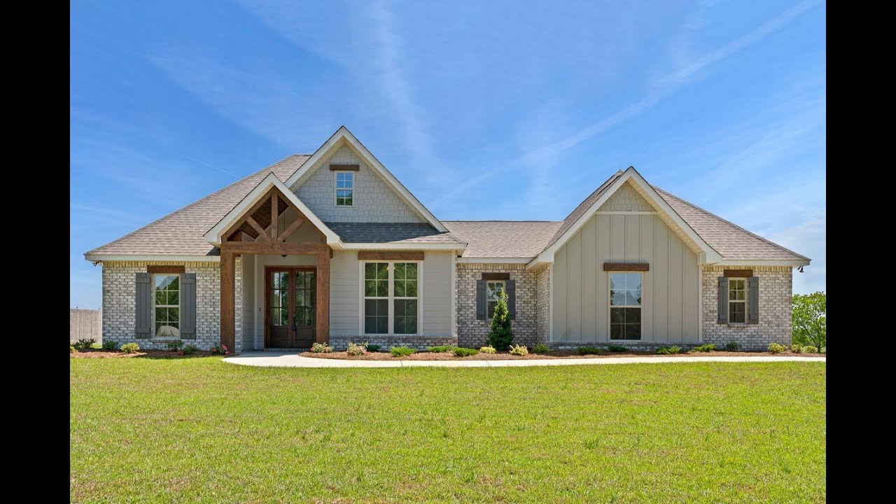 Country Craftsman House Plan 51895HZ Build Tour - 3 or 4 Bedrooms Under 2,000 SqFt