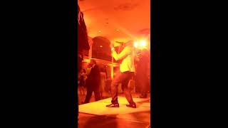 Rayshun LaMarr sings Don&#39;t stop believing