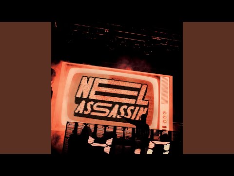 King Shit (feat. Phoenix Rdc)