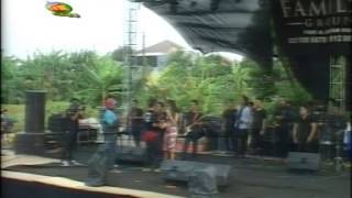 Download lagu racun asmara yusnia zebro....edisi ciledug mp3 Download lagu racun asmara yusnia zebro....edisi ciledug mp3