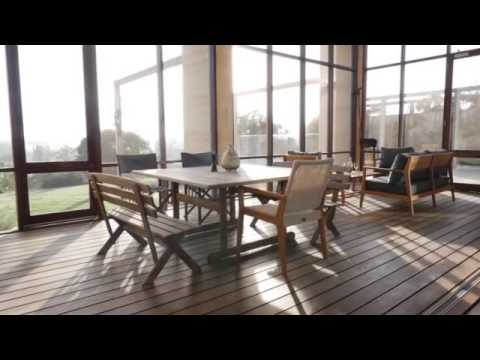 Robert Hoddle Grove | THE PROPERTY SHOP