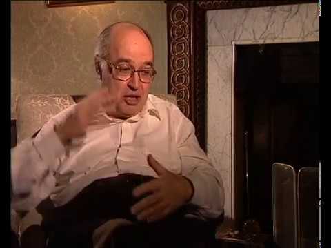 Michael Atiyah - Interaction between maths and physics (71/93)