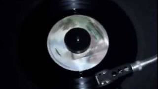 Bachman-Turner Overdrive - 02 She&#39;s A Devil (Polystyrene 45 R.P.M.)