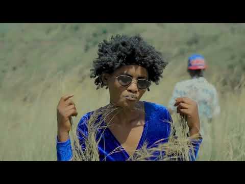 Rich-b__ Macuri_(official_video)