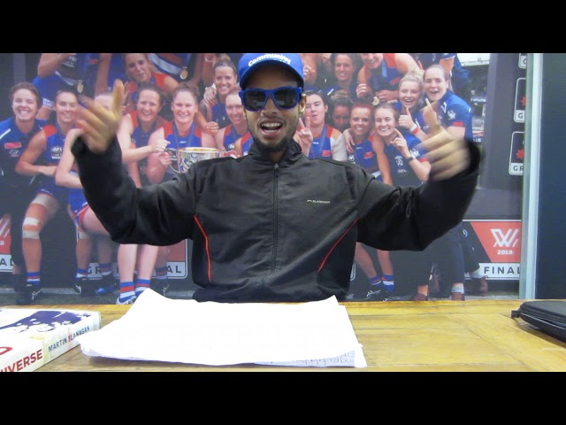Pronunție video a AFLW în Engleză Pronunție video a AFLW în Engleză