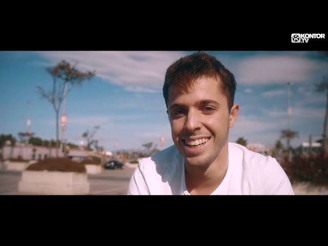 Down The Road von The Hitmen ((jetzt ansehen))