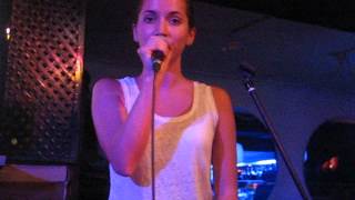 Alba Llibre - You&#39;re the one that I want (Sala Underground BCN - 22/06/2013)