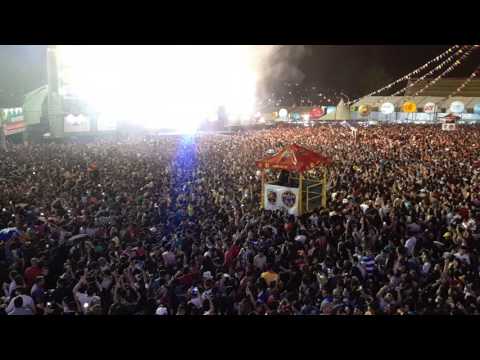 Márcia Fellipe - São João de Caruaru 2017  - Vai Descendo Mc Troinha