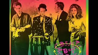 The B-52s - Dance this mess around  (1979)