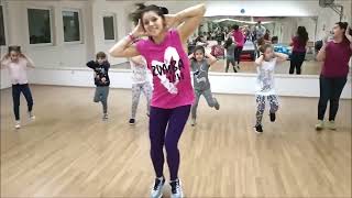 Taylor Swift - &quot;Shake it off&quot; Zumba Kids jr. Choreography