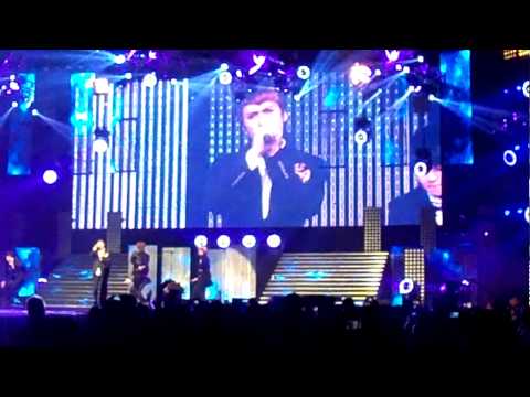 [Fancam] 111126 BEAST-Fiction @ Billboard K-Pop Masters at MGM Grand in Las Vegas